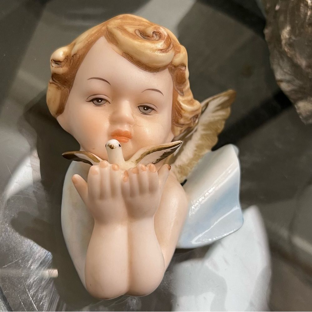 California Creations Bradley Japan Porcelain Angel Cherub Wall Hanging Dove